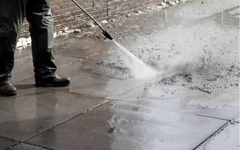 A & M Property Maintenance | Commercial Power Washing in Venice, FL